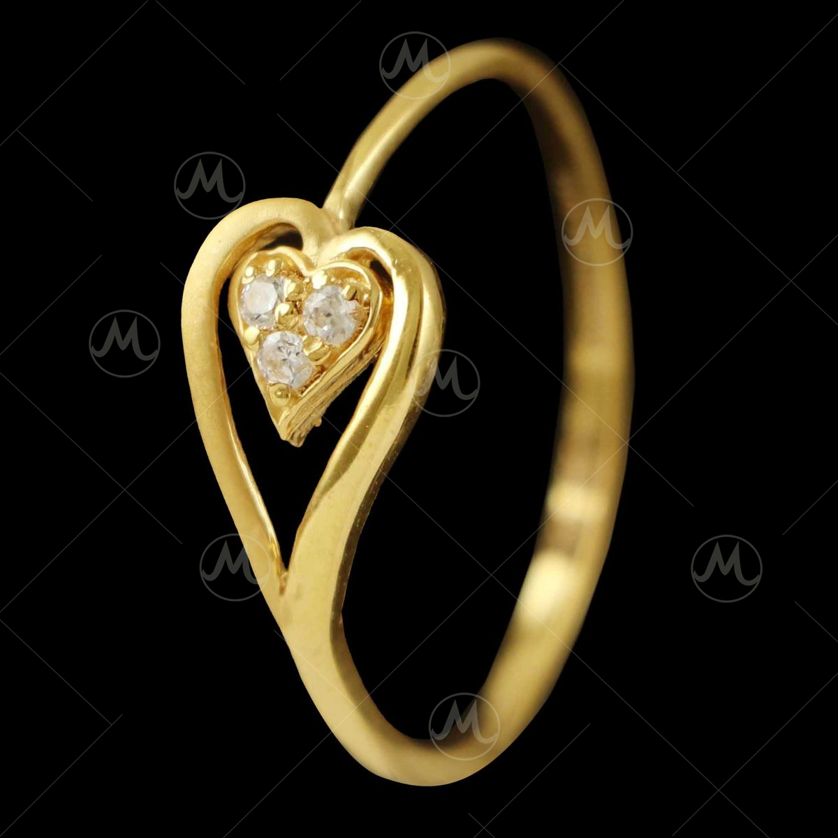 Buy quality 22kt/916 yellow gold cz casting ring for women in Ahmedabad